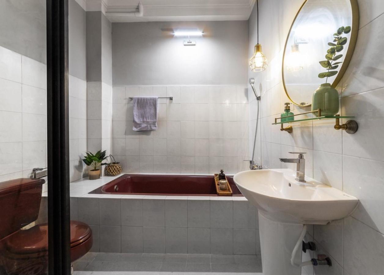 Aya 3 * Ho Chi Minh City